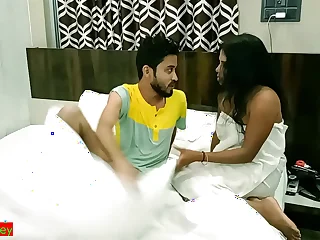 Indian hot xxx teen girl hardcore sex with teen boy at one's fingertips opulence hotel! Hindi sex