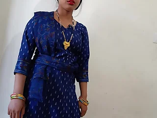 Hot indian desi village maid was painfull sex on dogy style on touching discernible Hindi audio