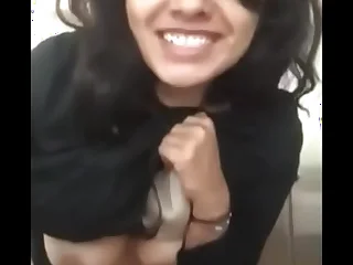 Indian Girl sex cam(full video exceeding www.xhubs.cf)