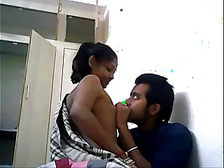 Indian College Couple Fucking Surpassing A WebCam